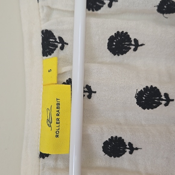 Roller Rabbit Top - Picture 3 of 6